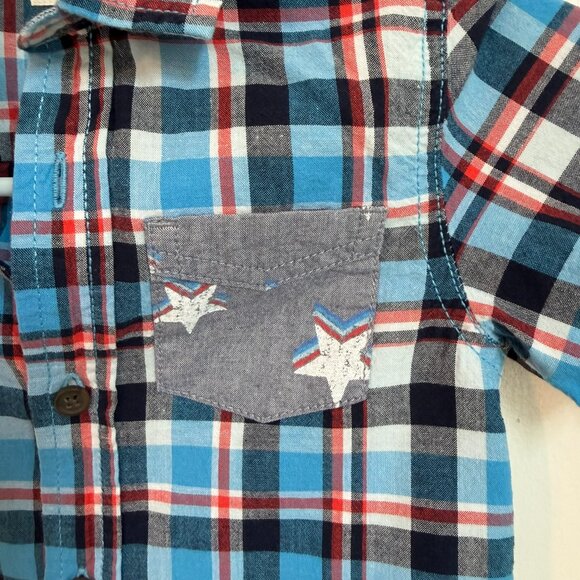 ⭐ 5/$10 Bundle | Plaid Short-Sleeve Button-Down Shirt - Picture 3 of 5